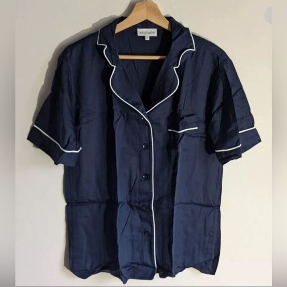 NWT Ettitude Sateen Blue Long Sleeve Button Down Pajama Shirt Top - Size S - Picture 2 of 7